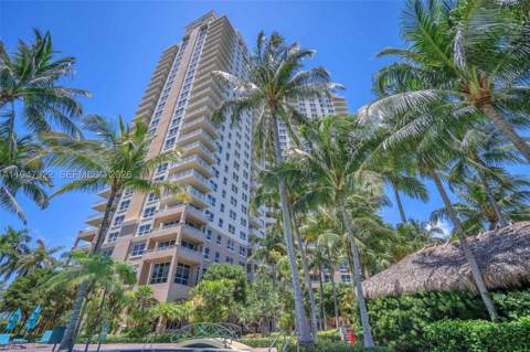19501 W Country Club Dr 505, Aventura FL - photo 8 of 41