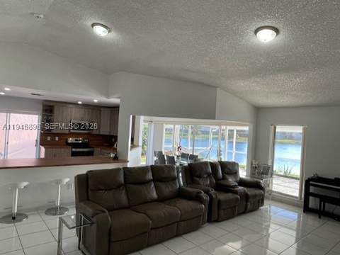 600 SE 25th Ln, Homestead FL - photo 18 of 25