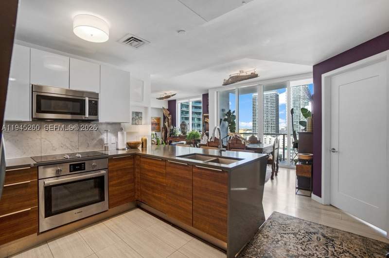 1 bedroom Condominium at 601 NE 27th St 1505, The Crimson Condo, Miami — photo 5