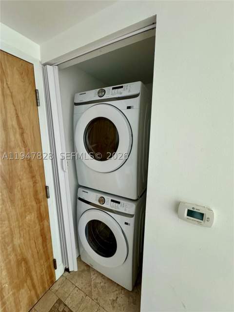350 S Miami Ave 2912, Miami FL - photo 6 of 10