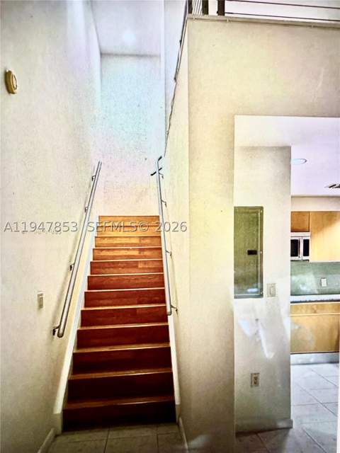 1050 Brickell Ave 1816, Miami FL - photo 10 of 18