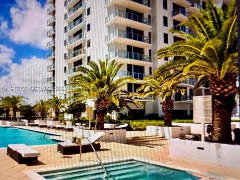 1050 Brickell Ave 1816, Miami FL - photo 16 of 18