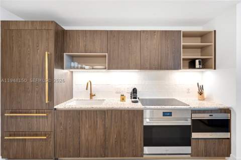 159 NE 6th St 5113, Miami FL - photo 8 of 17