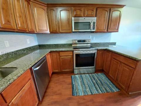 20033 NE 2nd Pl, Miami FL - photo 7 of 23