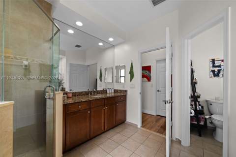 8658 NW 99th Path, Doral FL - photo 24 of 46