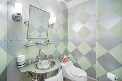 9595 Collins Ave Nphd, Surfside FL - photo 15 of 24
