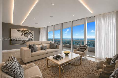 1643 Brickell Ave 3904, Miami FL - photo 8 of 26