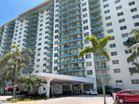 19390 Collins Ave 219, Sunny Isles Beach FL - photo 6 of 27