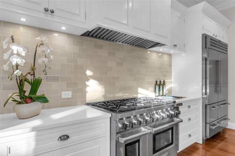 7426 SW 49th Pl, Miami FL - photo 13 of 55