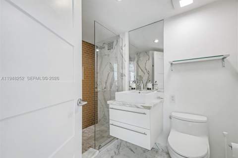 5025 Collins Ave 903, Miami Beach FL - photo 10 of 13