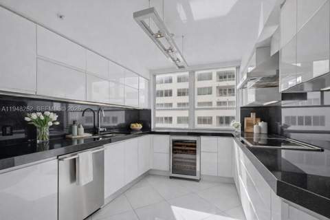 5025 Collins Ave 903, Miami Beach FL - photo 6 of 13