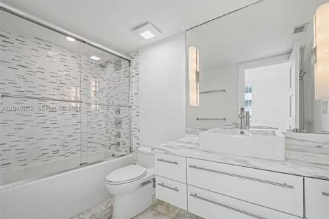 5025 Collins Ave 903, Miami Beach FL - photo 8 of 13