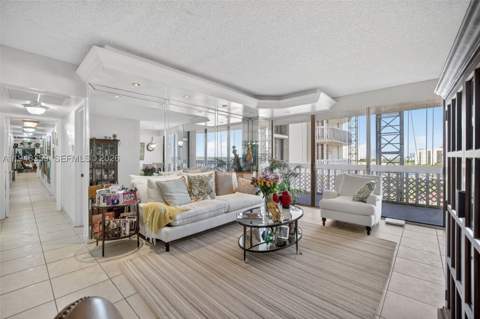 19355 Turnberry Way 8L, Aventura FL - photo 6 of 57