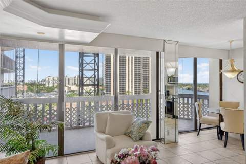 19355 Turnberry Way 8L, Aventura FL - photo 9 of 57