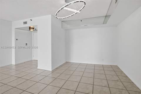 20281 E Country Club Dr 405, Aventura FL - photo 13 of 61