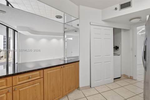 20281 E Country Club Dr 405, Aventura FL - photo 16 of 61