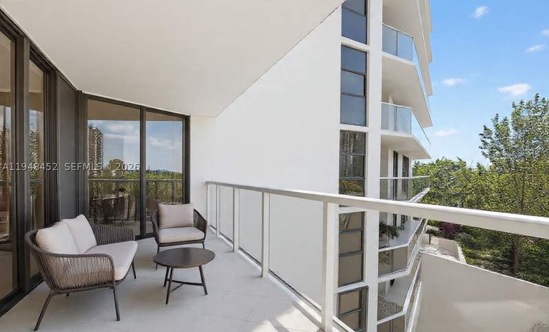 2 bedroom Condominium at 20281 E Country Club Dr 405, Hamptons West Condo, Aventura — photo 3