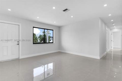 13930 Van Buren St, Miami FL - photo 6 of 37