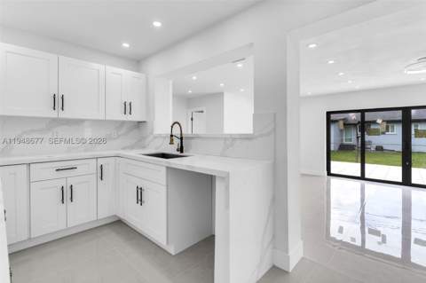 13930 Van Buren St, Miami FL - photo 9 of 37