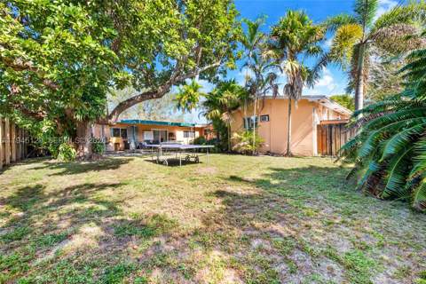 5700 SW 45th Ter, Miami FL - photo 13 of 20