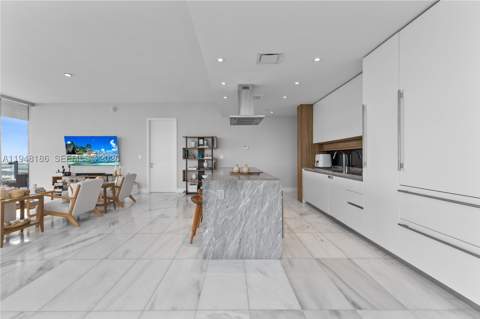 700 NE 26th Ter 4701, Miami FL - photo 10 of 33