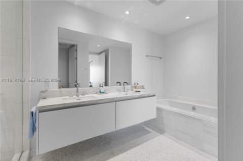 700 NE 26th Ter 4701, Miami FL - photo 21 of 33