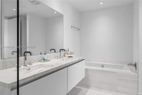 700 NE 26th Ter 4701, Miami FL - photo 22 of 33