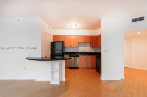 1330 West Ave 610, Miami Beach FL - photo 8 of 21