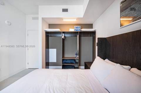159 NE 6th St 5101, Miami FL - photo 16 of 47