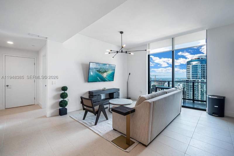 2 bedroom Condominium at 159 NE 6th St 5101, 159 NE 6th Street Condo, Miami — photo 3