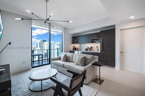 159 NE 6th St 5101, Miami FL - photo 8 of 47