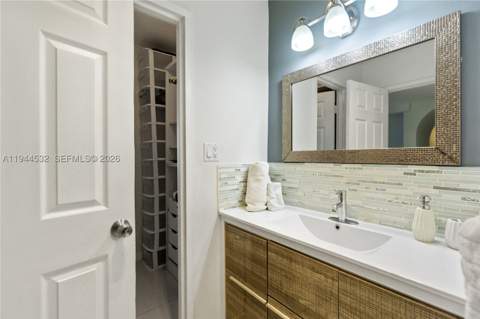 100 Lincoln Rd 501, Miami Beach FL - photo 10 of 32
