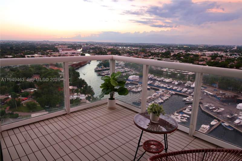 2 bedroom Condominium at 1861 NW S River Dr 2505, Terrazas Riverpark Villag, Miami — photo 5