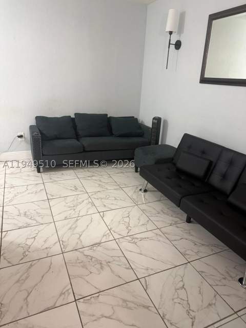 350 E 21st St 108, Hialeah FL - photo 8 of 11