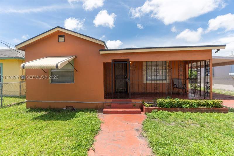 2 bedroom SingleFamilyResidence at 1478 NW 74th St, Comm Liberty City 2nd Sec, Miami — photo 2