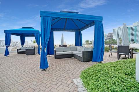 5401 SE Collins Ave 1412, Miami Beach FL - photo 11 of 18