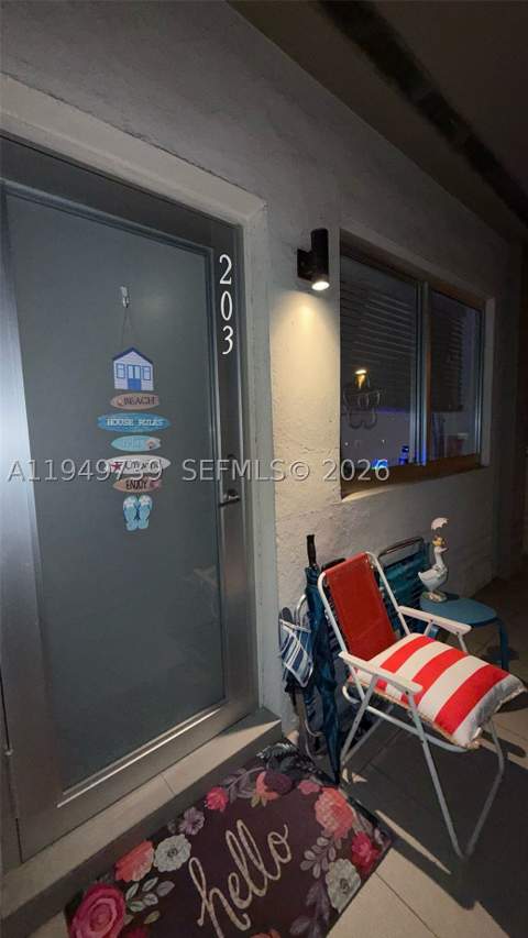 1601 Meridian Ave 203, Miami Beach FL - photo 12 of 19