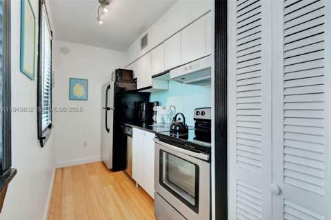 1308 Drexel Ave 307, Miami Beach FL - photo 10 of 15