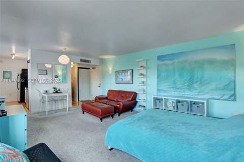 1308 Drexel Ave 307, Miami Beach FL - photo 9 of 15