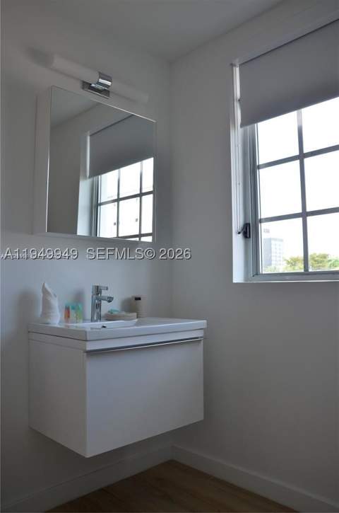 700 16th St 201, Miami Beach FL - photo 12 of 21