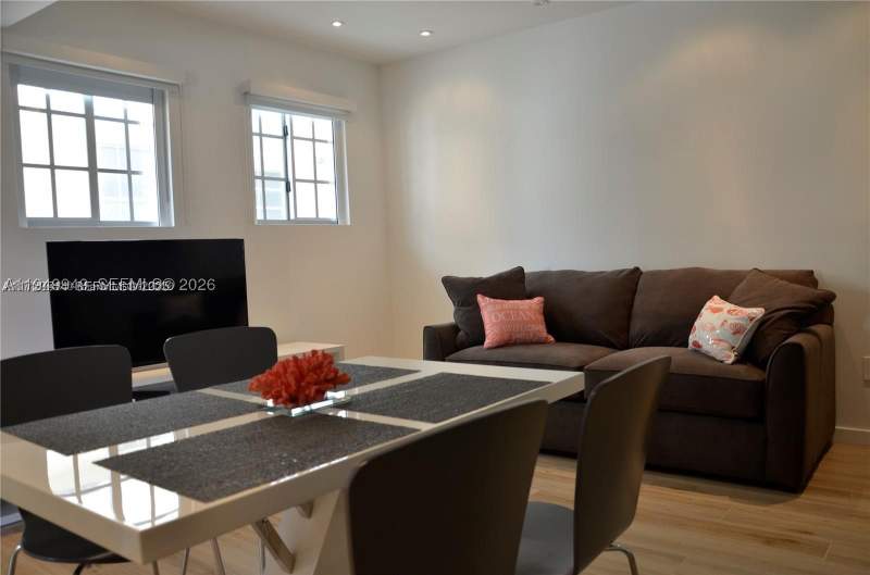 1 bedroom Condominium at 700 16th St 201, Bogart, Miami Beach — photo 5