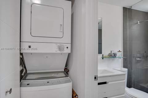 747 Michigan Ave 201, Miami Beach FL - photo 16 of 24