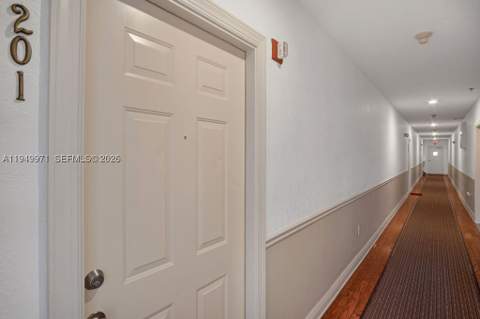 747 Michigan Ave 201, Miami Beach FL - photo 21 of 24