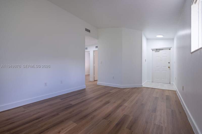 3 bedroom Condominium at 990 NE 33rd Ter 201, Monterey At Malibu Bay Co, Homestead — photo 2