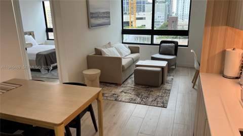 225 N Miami Ave 905, Miami FL - photo 11 of 71