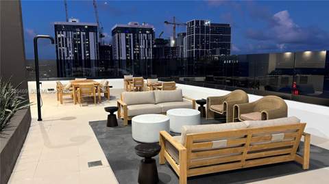 225 N Miami Ave 905, Miami FL - photo 23 of 71