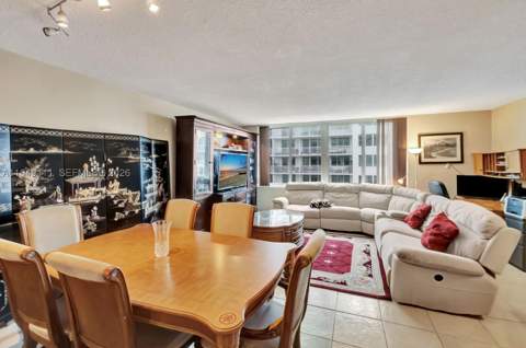 5401 Collins Ave 340, Miami Beach FL - photo 10 of 49