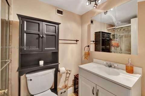 5401 Collins Ave 340, Miami Beach FL - photo 14 of 49