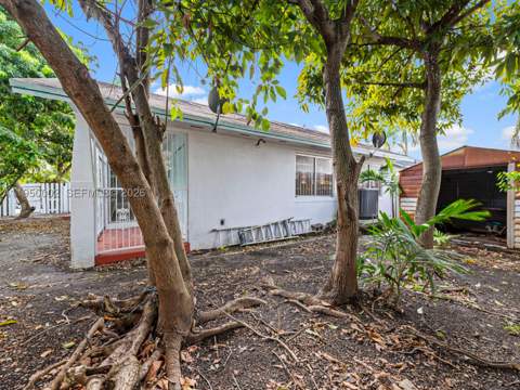 11075 SW 221st Ter, Miami FL - photo 23 of 31