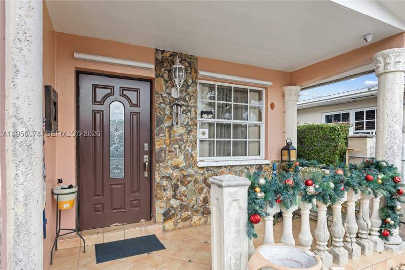 3 bedroom SingleFamilyResidence at 5951 SW 4th St, West Lawn Corrected Plat, Miami — photo 3